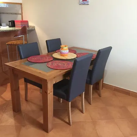 Do Mar - Martine Et Thierry * Lagos